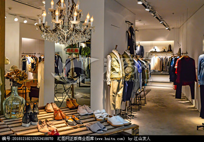 品牌服饰与日用百货 专卖店的双轨销售策略探析